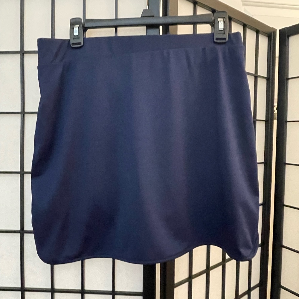 J. Crew Factory Navy Skorts/Skirt Medium